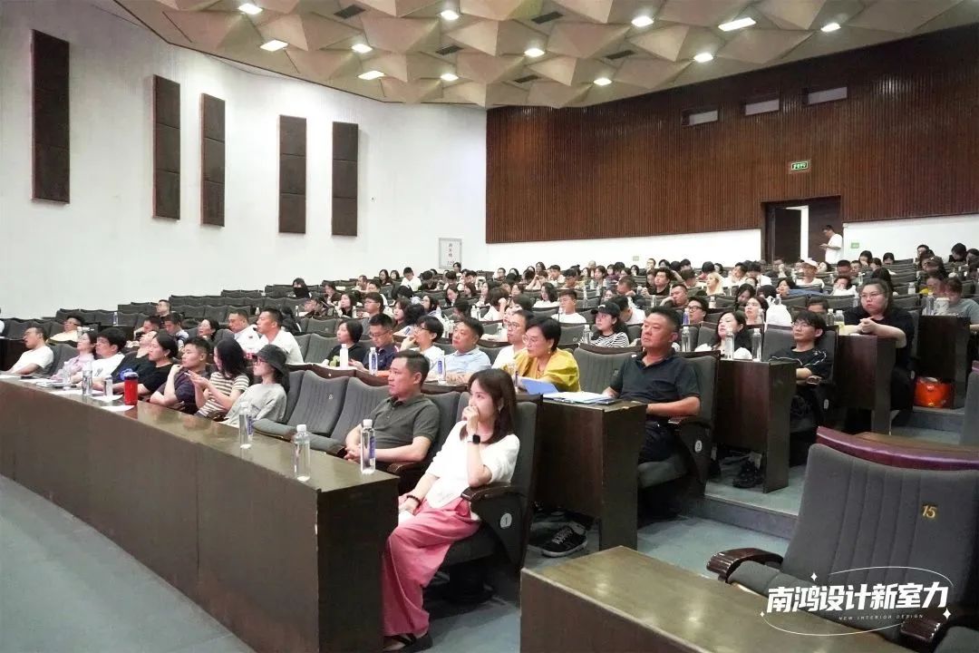南鴻裝飾八月全體設(shè)計師會議精彩導(dǎo)讀