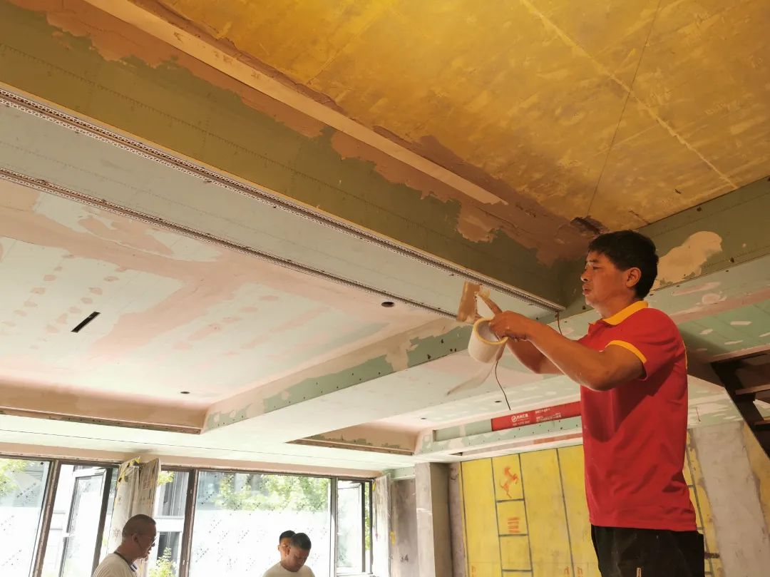 工于匠心，嚴苛檢查丨南鴻常態(tài)化工地巡查帶你親鑒品質(zhì)